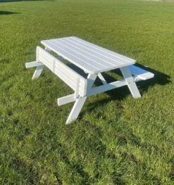 Goedkopepicknicktafels.nl | Witte XL Picknicktafel | Tuintafel 6 Persoons | Wit Gespoten Gedroogd Grenen Hout! 9 Goedkopepicknicktafels.nl | Witte XL Picknicktafel | Tuintafel 6 Persoons | Wit Gespoten Gedroogd Grenen Hout! -Tuinmeubelwinkel 1125x1200 1