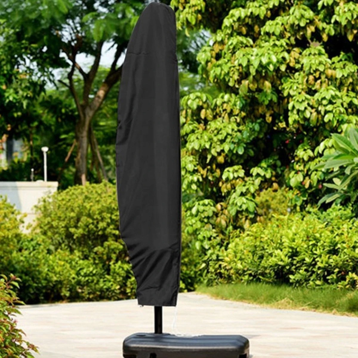 Merkloos Parasolhoes Met Rits En Trekkoord – Beschermhoes Voor Zweefparasol & Staande Parasol – Waterdicht Afdekhoes – Hoes Voor Hangparasol – Inclusief Opberghoes – Zwart - 205 Cm 6 Merkloos Parasolhoes Met Rits En Trekkoord – Beschermhoes Voor Zweefparasol & Staande Parasol – Waterdicht Afdekhoes – Hoes Voor Hangparasol – Inclusief Opberghoes – Zwart - 205 Cm - Afbeelding 6