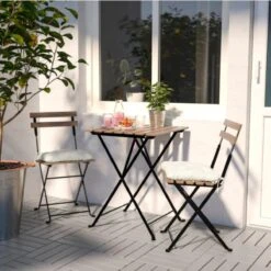 Wooners® Bistroset - Tuintafel Met Twee Stoelen - Metaal En Hout - Zwart