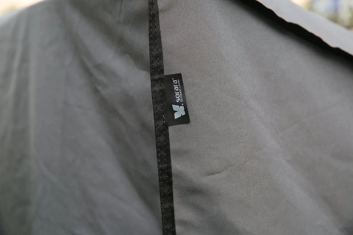 SORARA® Hoes Loungeset Hoekbank 235 X 235 X 70/100 Cm Grijs - Luxe Beschermhoes Tuinbank Met Aantrekkoord. 4 SORARA® Hoes Loungeset Hoekbank 235 X 235 X 70/100 Cm Grijs - Luxe Beschermhoes Tuinbank Met Aantrekkoord. - Afbeelding 4