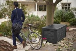 Keter Westwood Opbergbox - 570 L - 155x72.4x64.4 Cm - Grafiet -Tuinmeubelwinkel 1200x801 5