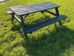 Goedkopepicknicktafels.nl | Zwarte XL Picknicktafel | Tuintafel 6 Persoons | Zwart Gespoten Gedroogd Grenen Hout! 10 Goedkopepicknicktafels.nl | Zwarte XL Picknicktafel | Tuintafel 6 Persoons | Zwart Gespoten Gedroogd Grenen Hout! -Tuinmeubelwinkel 1200x899 14